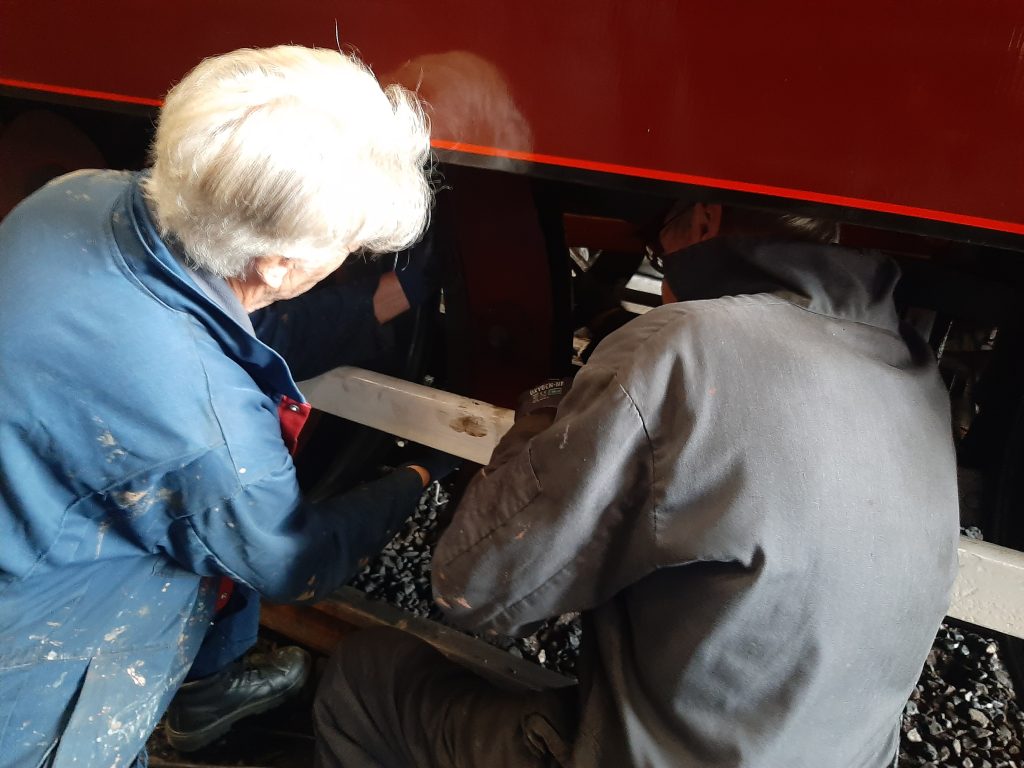 Keith and Dave removing one of FR 20's old brake blocks
