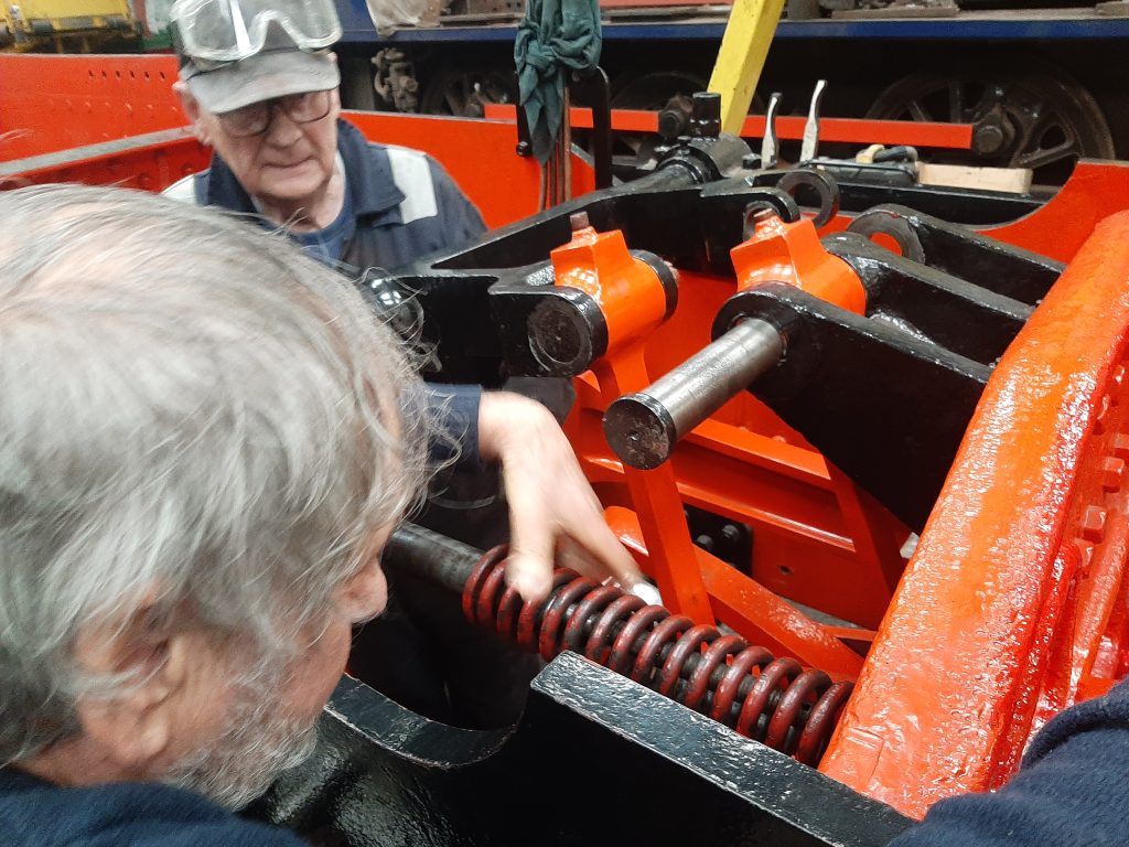 Keith and Ron re-fitting 5643's reverser spring